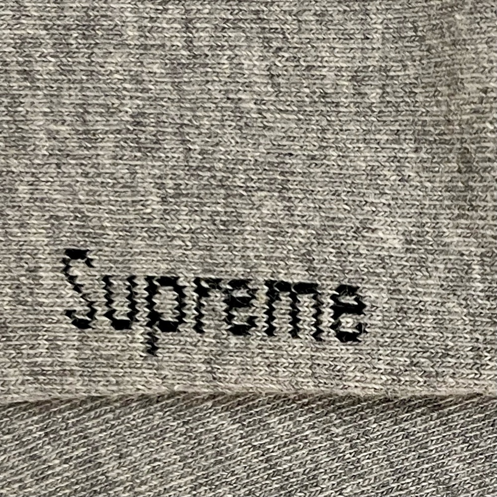 [NEW] Supreme Jacquard Box Logo Crew Socks - Heather Grey - Picture 2 of 3